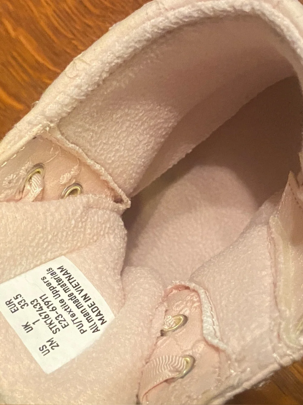 Sperry Girls powder pink lace-up all weather duck boots.